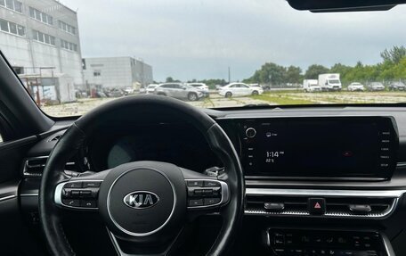 KIA K5, 2021 год, 2 300 000 рублей, 12 фотография