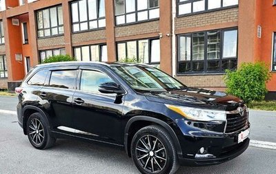 Toyota Highlander III, 2015 год, 2 990 000 рублей, 1 фотография