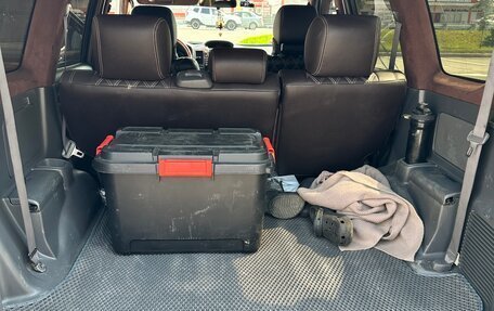 Toyota Land Cruiser Prado 120 рестайлинг, 2004 год, 2 500 000 рублей, 4 фотография