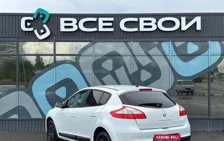 Renault Megane III, 2015 год, 865 000 рублей, 3 фотография