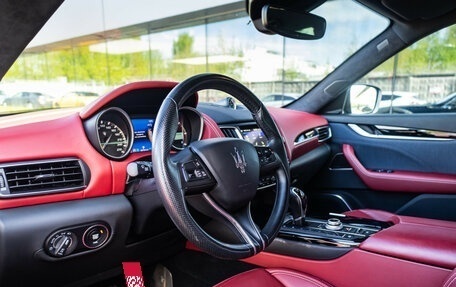 Maserati Levante I, 2018 год, 5 414 711 рублей, 13 фотография