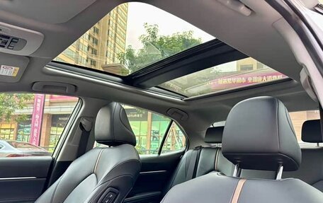 Toyota Camry, 2022 год, 2 425 000 рублей, 19 фотография