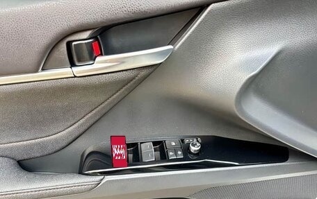 Toyota Camry, 2022 год, 2 425 000 рублей, 14 фотография