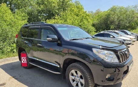 Toyota Land Cruiser Prado 150 рестайлинг 2, 2013 год, 2 600 000 рублей, 16 фотография