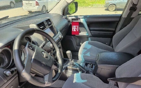 Toyota Land Cruiser Prado 150 рестайлинг 2, 2013 год, 2 600 000 рублей, 29 фотография