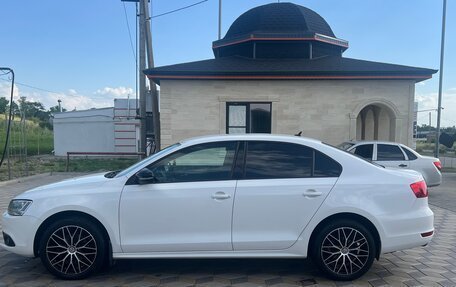 Volkswagen Jetta VI, 2014 год, 1 320 000 рублей, 2 фотография