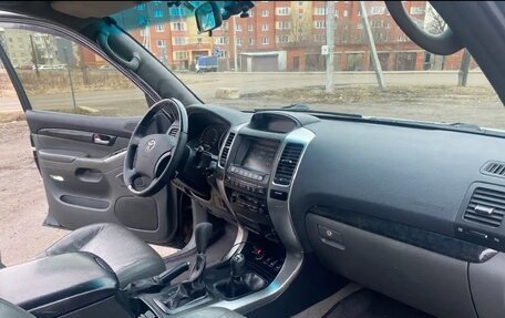 Toyota Land Cruiser Prado 120 рестайлинг, 2008 год, 2 000 000 рублей, 8 фотография