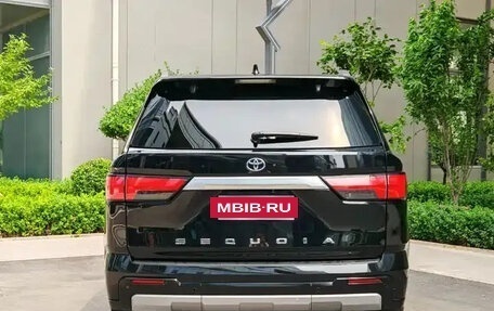 Toyota Sequoia, 2023 год, 9 570 011 рублей, 15 фотография