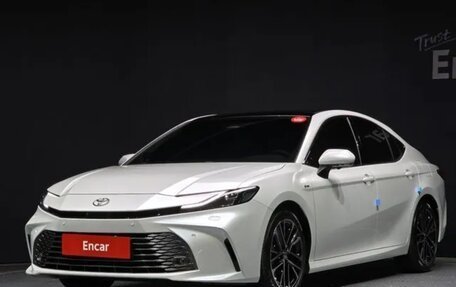 Toyota Camry, 2024 год, 5 350 000 рублей, 1 фотография
