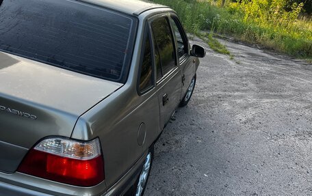 Daewoo Nexia I рестайлинг, 2004 год, 310 000 рублей, 1 фотография