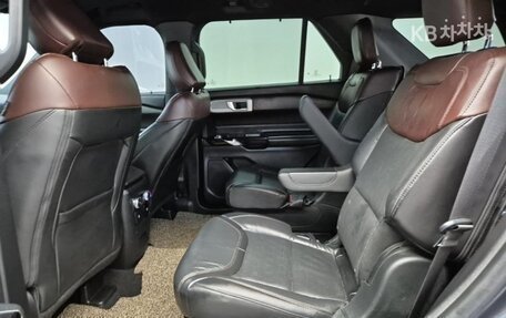 Ford Explorer VI, 2022 год, 3 600 000 рублей, 11 фотография