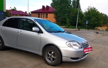 Toyota Corolla, 2002 год, 640 000 рублей, 4 фотография