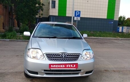 Toyota Corolla, 2002 год, 640 000 рублей, 2 фотография