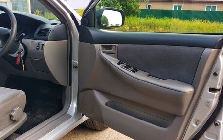 Toyota Corolla, 2002 год, 640 000 рублей, 12 фотография