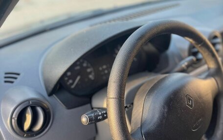 Renault Logan I, 2009 год, 365 000 рублей, 3 фотография