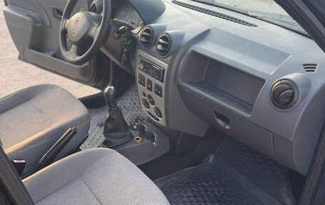 Renault Logan I, 2009 год, 365 000 рублей, 5 фотография