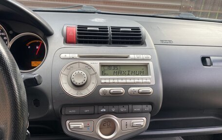 Honda Jazz I рестайлинг, 2007 год, 720 000 рублей, 20 фотография