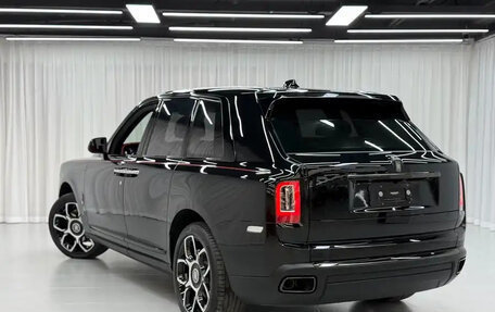 Rolls-Royce Cullinan, 2022 год, 68 000 272 рублей, 4 фотография