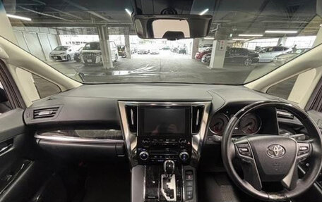 Toyota Alphard III, 2022 год, 2 335 000 рублей, 5 фотография
