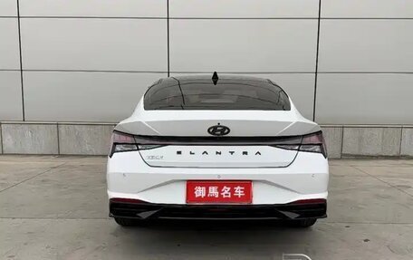 Hyundai Elantra, 2022 год, 1 500 000 рублей, 6 фотография
