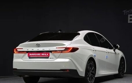 Toyota Camry, 2024 год, 5 350 000 рублей, 3 фотография