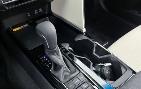 Toyota Camry, 2024 год, 5 350 000 рублей, 12 фотография
