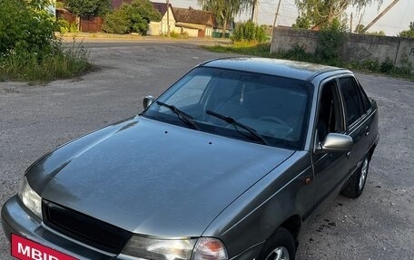 Daewoo Nexia I рестайлинг, 2004 год, 310 000 рублей, 7 фотография