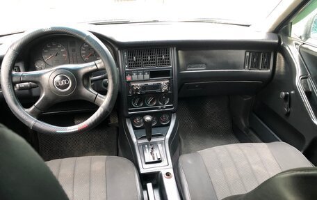 Audi 80, 1992 год, 380 000 рублей, 17 фотография