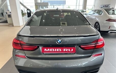 BMW 7 серия, 2017 год, 3 950 000 рублей, 3 фотография