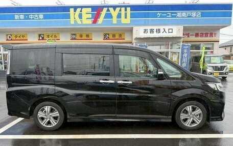 Honda Stepwgn IV, 2022 год, 2 500 334 рублей, 5 фотография