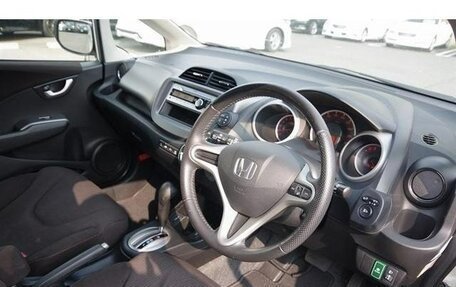 Honda Fit III, 2012 год, 630 000 рублей, 14 фотография