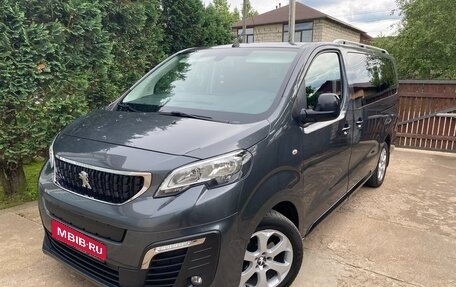 Peugeot Traveller I, 2019 год, 2 454 000 рублей, 1 фотография