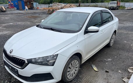 Skoda Rapid II, 2020 год, 950 000 рублей, 4 фотография