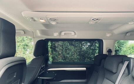 Peugeot Traveller I, 2019 год, 2 454 000 рублей, 19 фотография