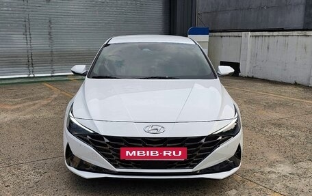 Hyundai Avante, 2021 год, 1 298 000 рублей, 2 фотография