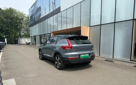 Volvo XC40 I, 2023 год, 2 300 000 рублей, 4 фотография