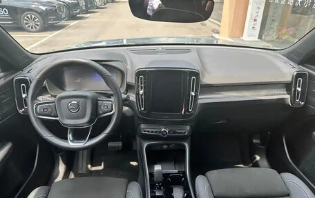Volvo XC40 I, 2023 год, 2 300 000 рублей, 7 фотография