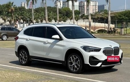 BMW X1, 2022 год, 1 740 000 рублей, 4 фотография