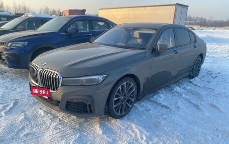 BMW 7 серия, 2022 год, 8 330 000 рублей, 3 фотография