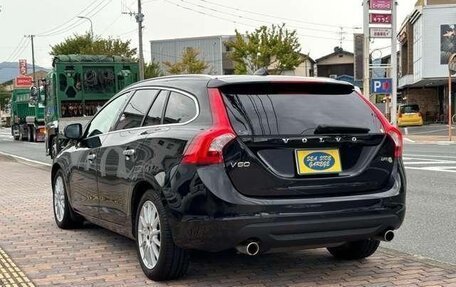 Volvo V60 I, 2013 год, 900 000 рублей, 6 фотография