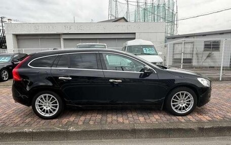 Volvo V60 I, 2013 год, 900 000 рублей, 5 фотография