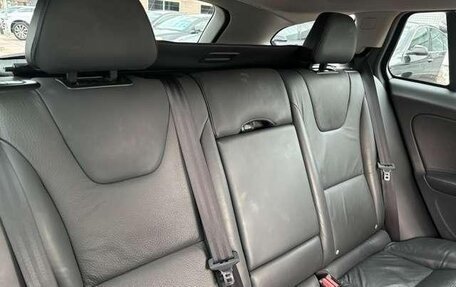 Volvo V60 I, 2013 год, 900 000 рублей, 18 фотография