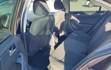 Volkswagen Jetta VI, 2014 год, 1 390 000 рублей, 8 фотография