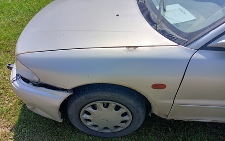 Mitsubishi Lancer VII, 2000 год, 140 000 рублей, 9 фотография