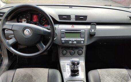 Volkswagen Passat B6, 2007 год, 520 000 рублей, 3 фотография