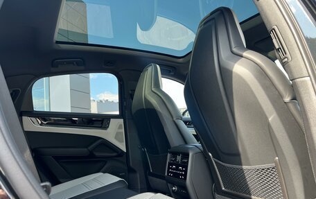Porsche Cayenne III, 2024 год, 23 500 000 рублей, 14 фотография