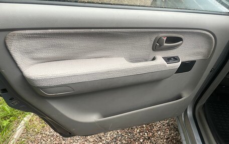 Hyundai Trajet I рестайлинг, 2005 год, 600 000 рублей, 13 фотография