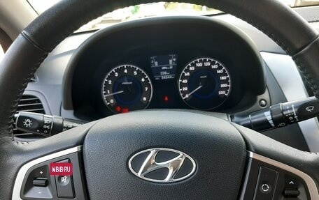 Hyundai Solaris II рестайлинг, 2011 год, 1 100 000 рублей, 12 фотография