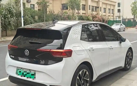 Volkswagen ID.3 I, 2023 год, 1 445 000 рублей, 6 фотография