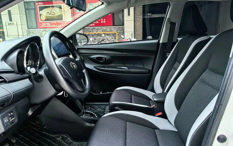 Toyota Yaris XP150 рестайлинг, 2021 год, 1 126 027 рублей, 10 фотография
